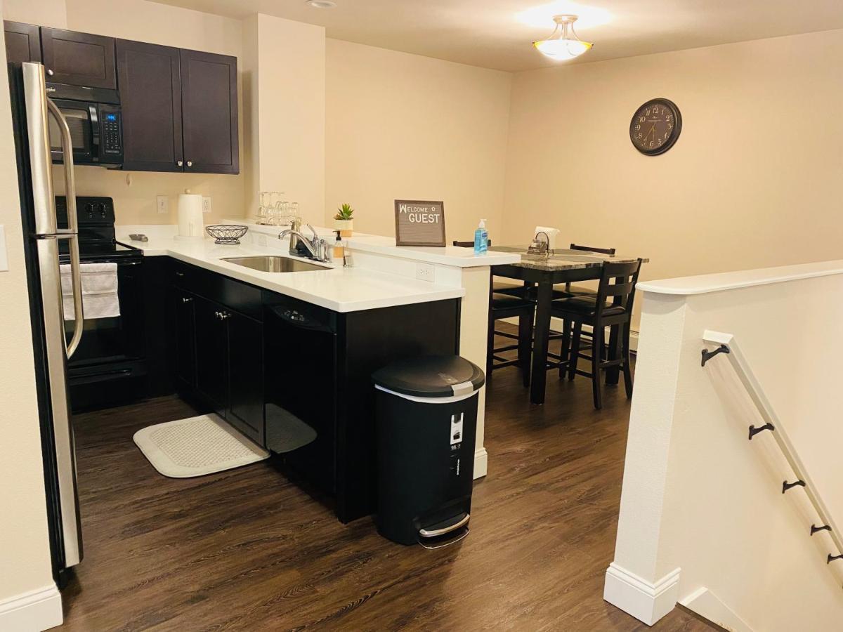 Beautiful 2 Bedroom 1 Bath Apartment With Private Garage Anchorage Luaran gambar