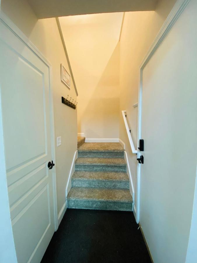 Beautiful 2 Bedroom 1 Bath Apartment With Private Garage Anchorage Luaran gambar
