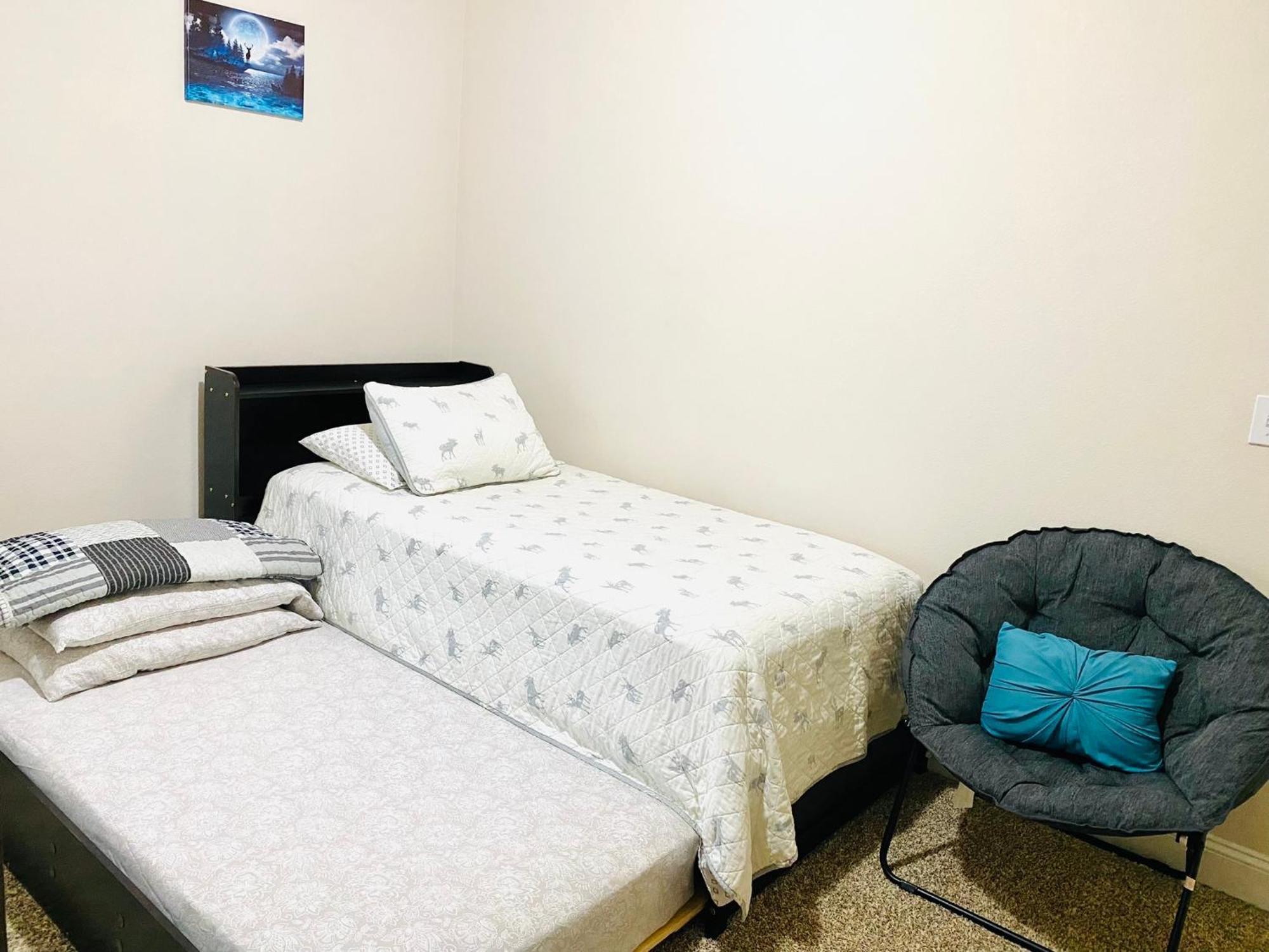 Beautiful 2 Bedroom 1 Bath Apartment With Private Garage Anchorage Luaran gambar